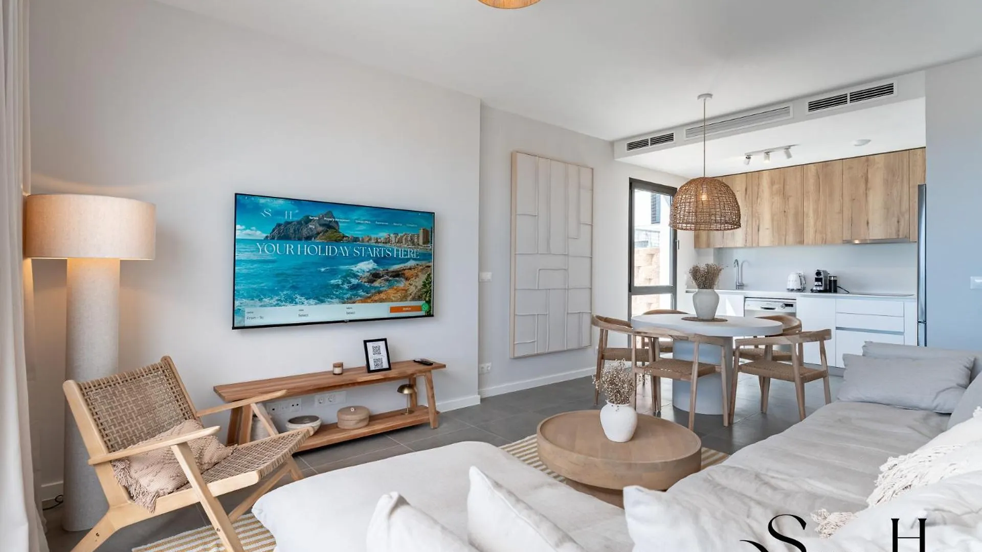 Luxury 3-Bed Mijas Villa, Sea View, Pool & Jacuzzi Spanje