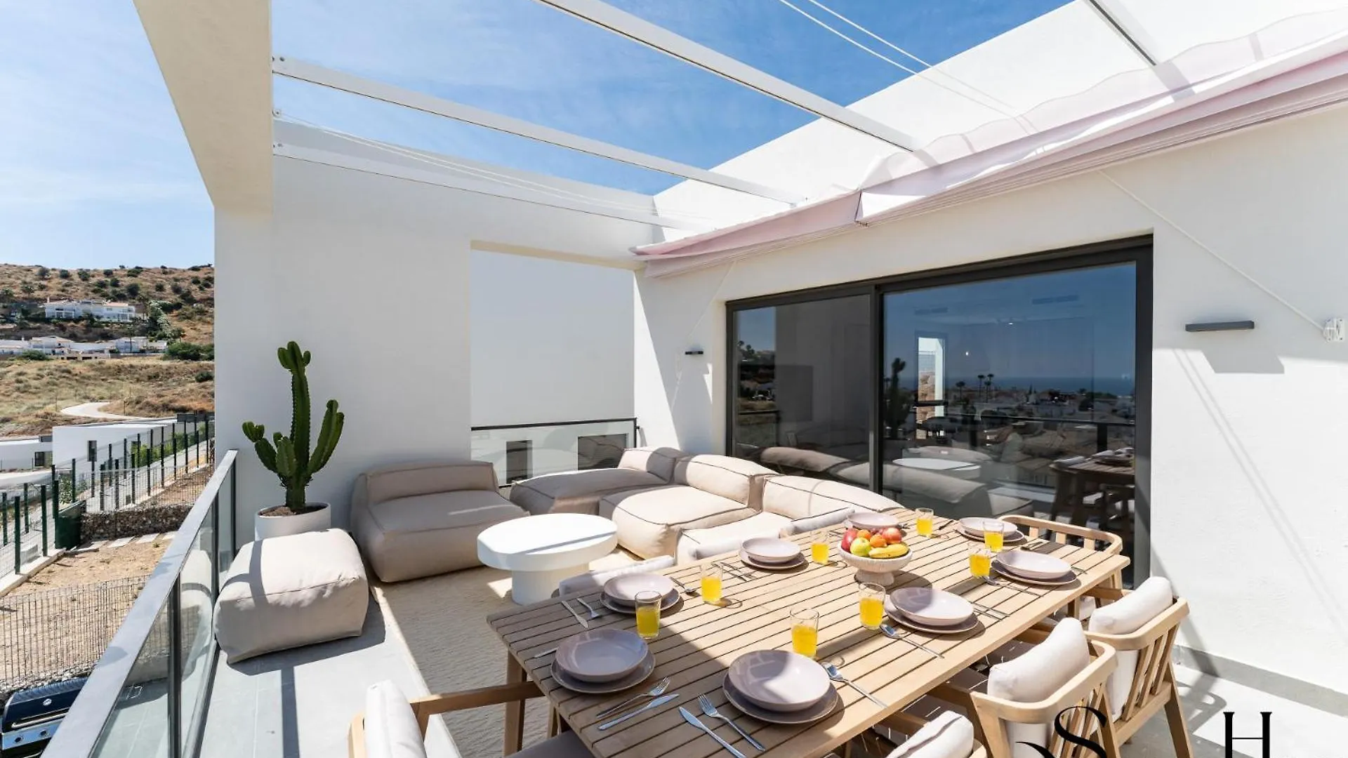 Nyaraló Luxury 3-Bed Mijas Villa, Sea View, Pool & Jacuzzi